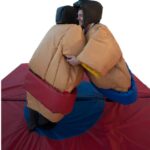 Sumopukujen vuokraus Tampere. Hauskaa intohimoista tekemistä juhliisi!